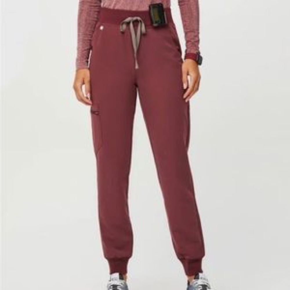 Zamora™ High Waisted 2.0 - Jogger Scrub Pant (Dark Cherry - XS